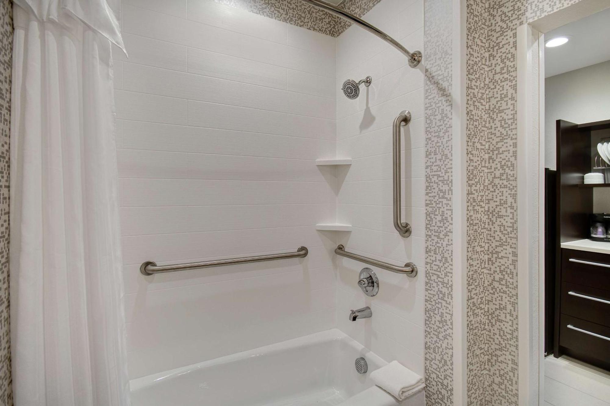 Home2 Suites By Hilton Burleson Exteriér fotografie