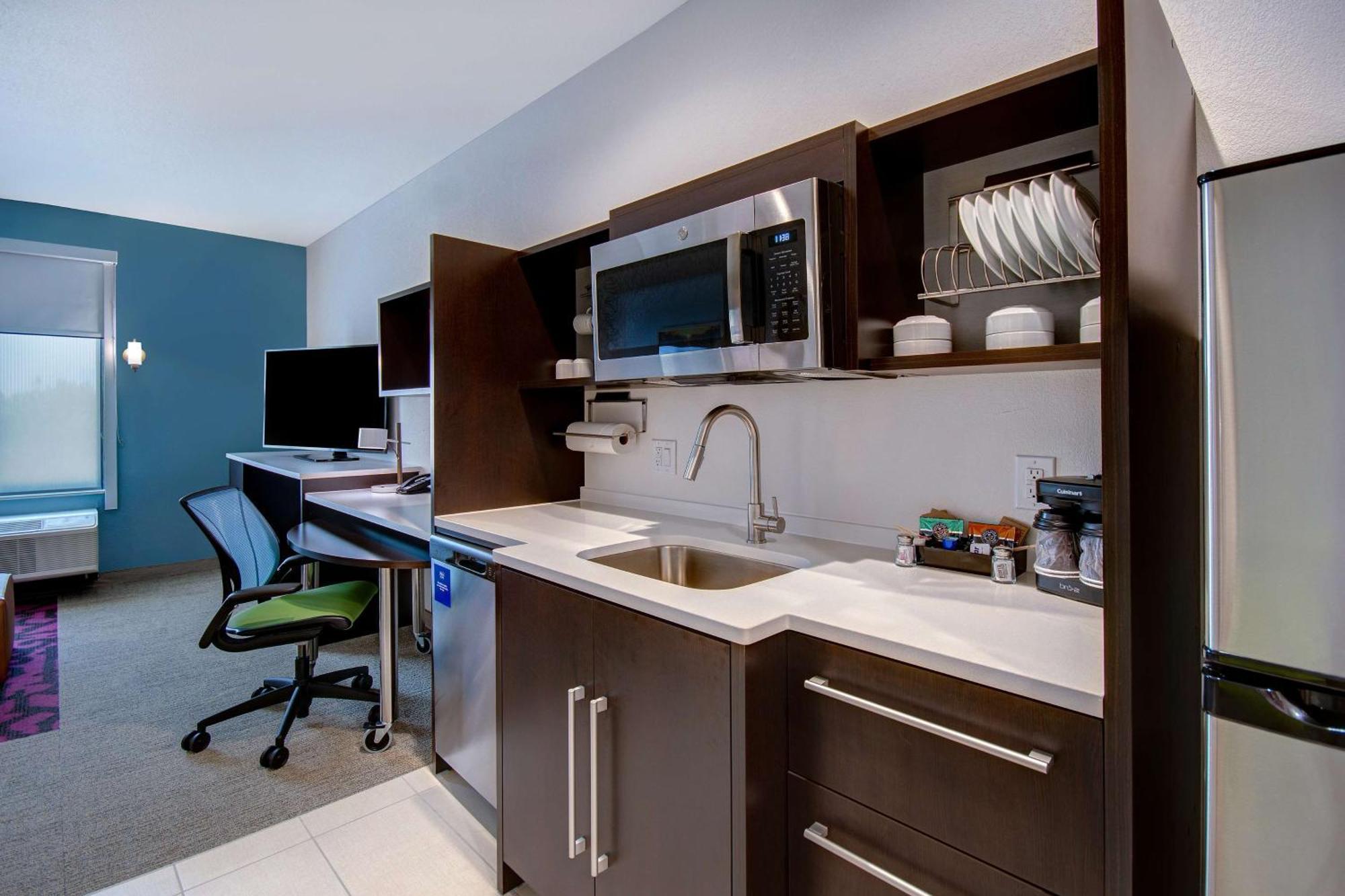 Home2 Suites By Hilton Burleson Exteriér fotografie