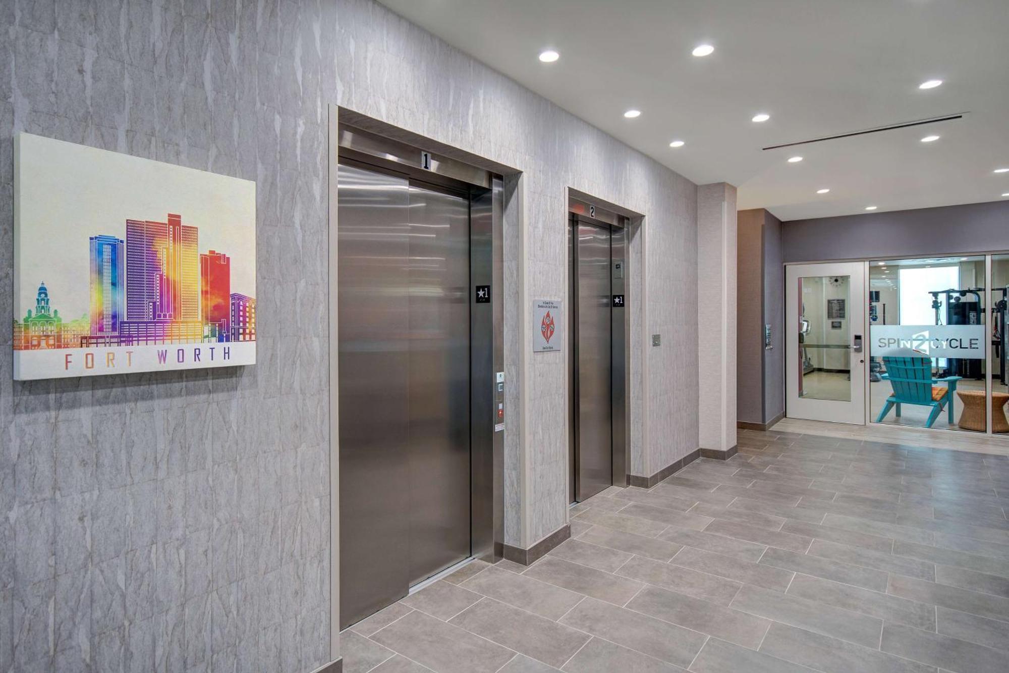 Home2 Suites By Hilton Burleson Exteriér fotografie