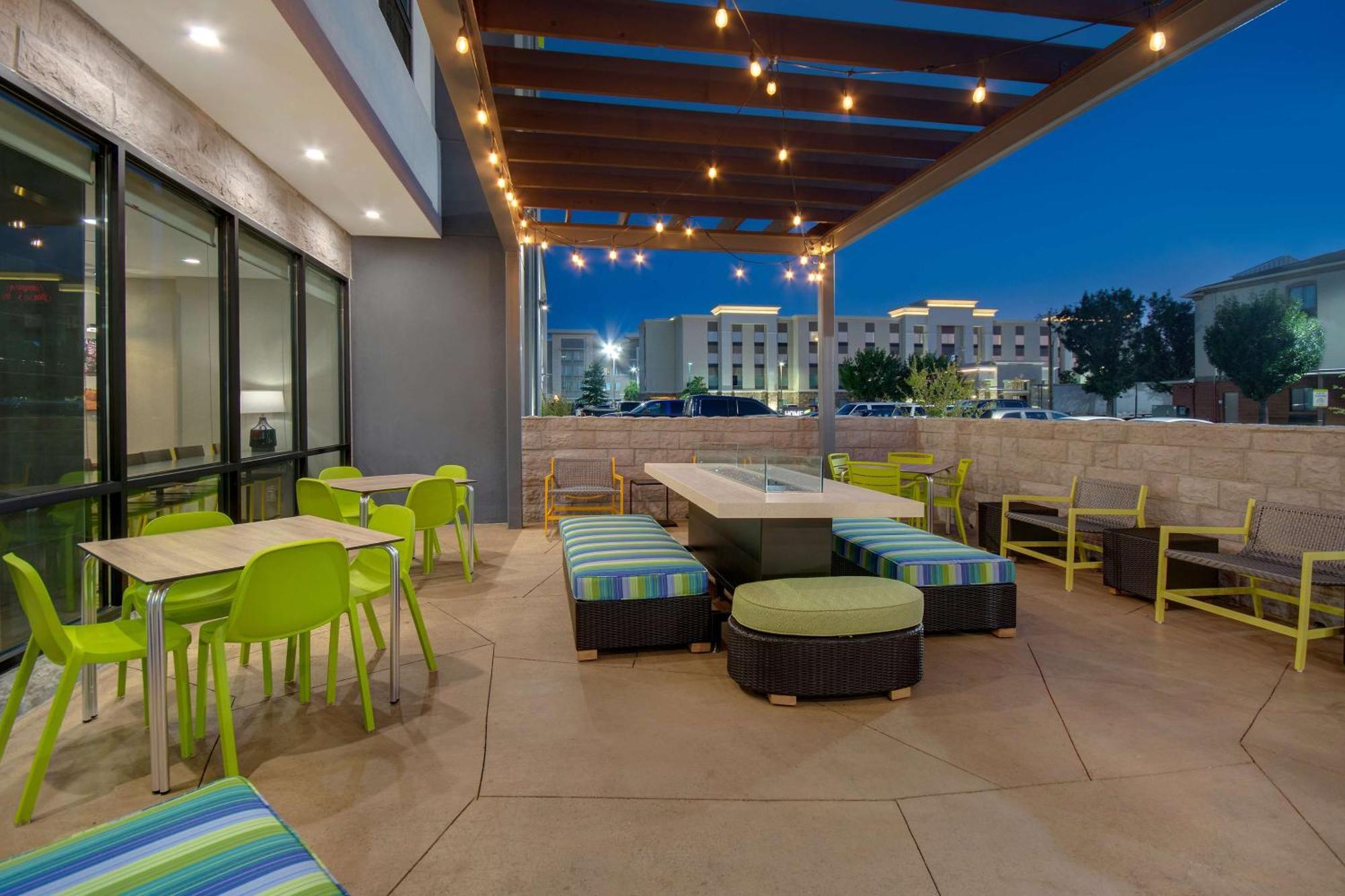 Home2 Suites By Hilton Burleson Exteriér fotografie